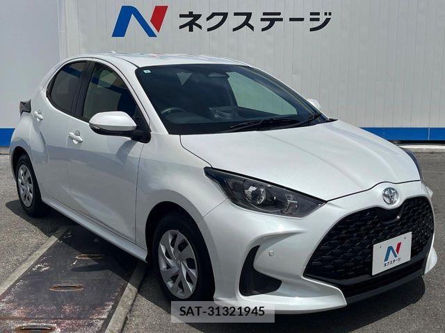 Toyota YARIS 2024-07 8564213-16