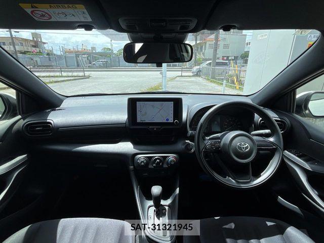 Toyota YARIS 2024-07 8564213-1