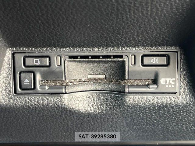 Toyota YARIS 2024-07 8564212-6