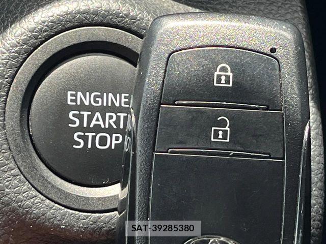 Toyota YARIS 2024-07 8564212-7