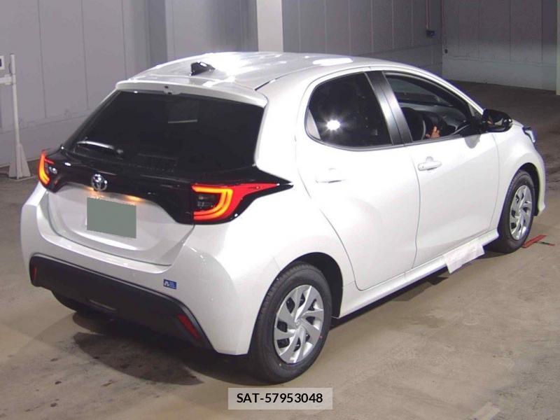 Toyota YARIS 2026-07 8544512-1
