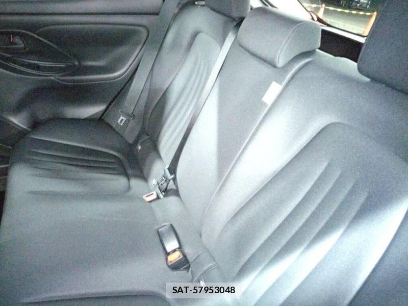 Toyota YARIS 2026-07 8544512-5