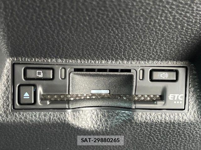 Toyota YARIS 2025-10 8564210-7