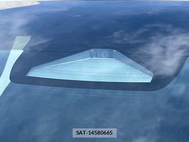 Toyota YARIS 2024-07 8564215-5