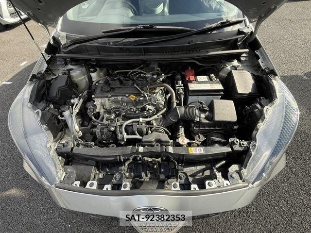 Toyota YARIS 2024-08 8564218-26