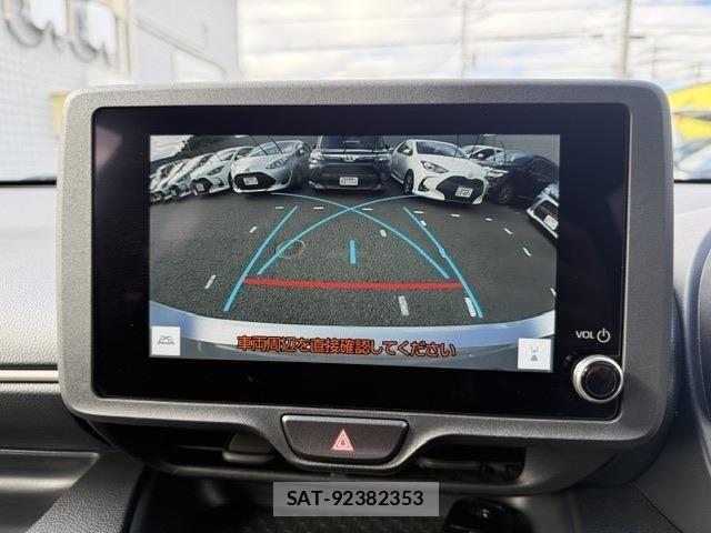 Toyota YARIS 2024-08 8564218-5