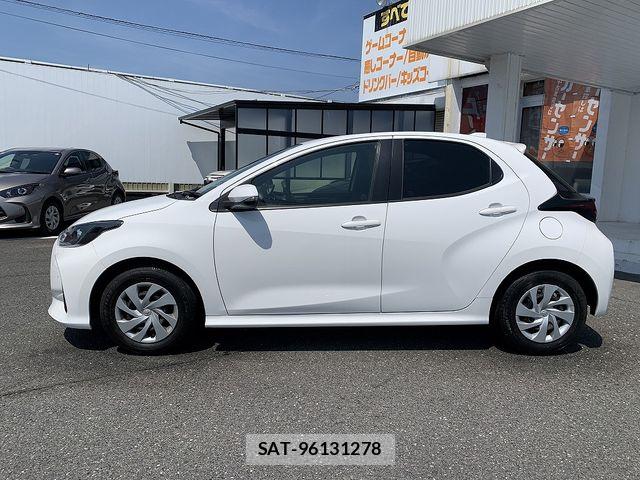 Toyota YARIS 2021-07 8564223-22