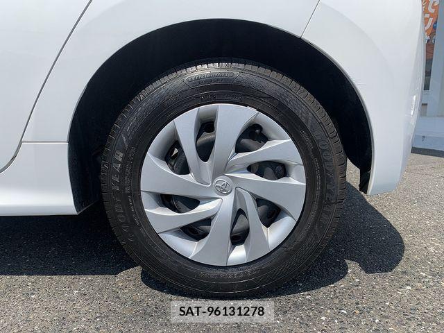 Toyota YARIS 2021-07 8564223-27