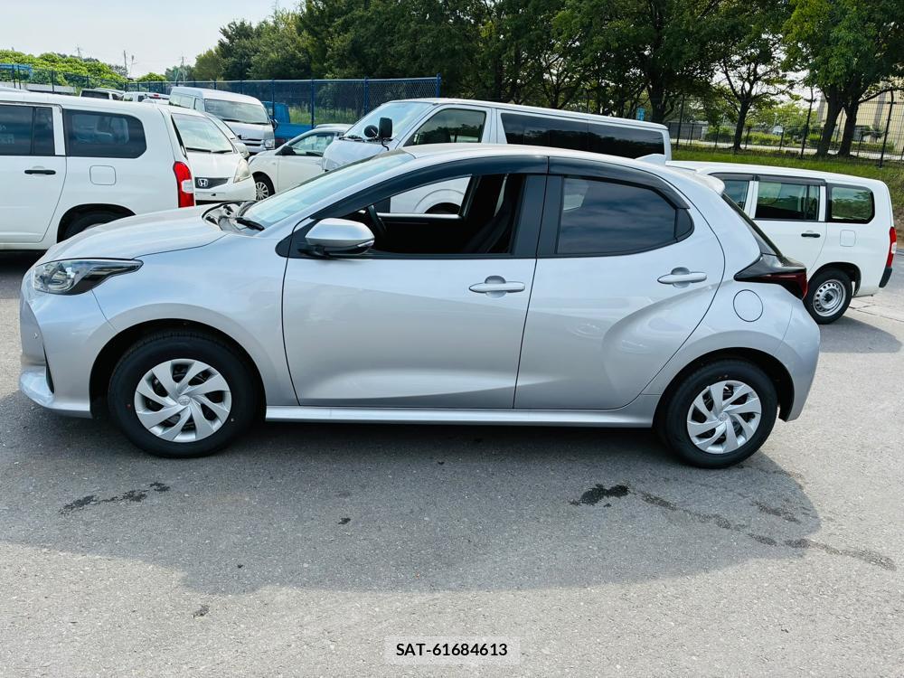 Toyota YARIS 2025-12 8505336-1