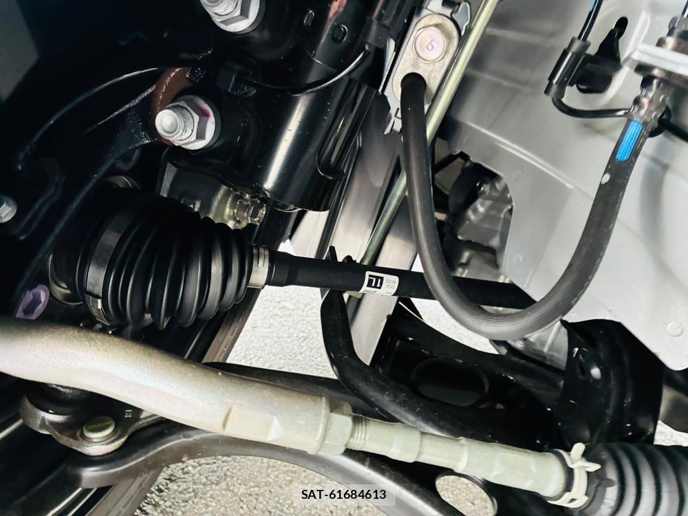 Toyota YARIS 2025-12 8505336-31