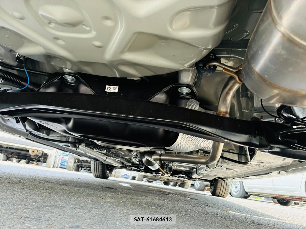 Toyota YARIS 2025-12 8505336-34