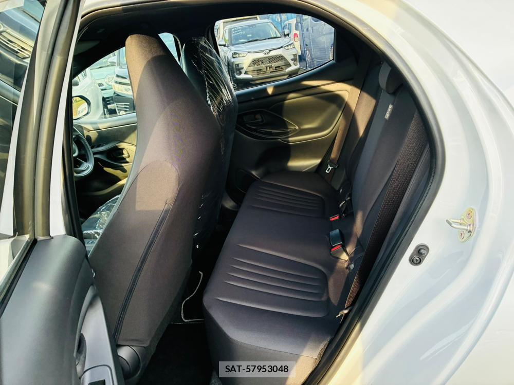 Toyota YARIS 2026-07 8544512-9