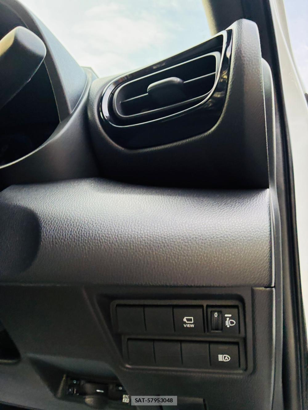 Toyota YARIS 2026-07 8544512-16
