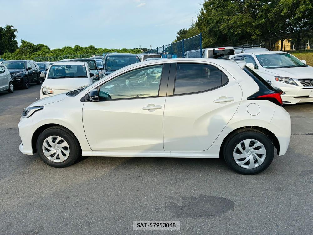 Toyota YARIS 2026-07 8544512-1
