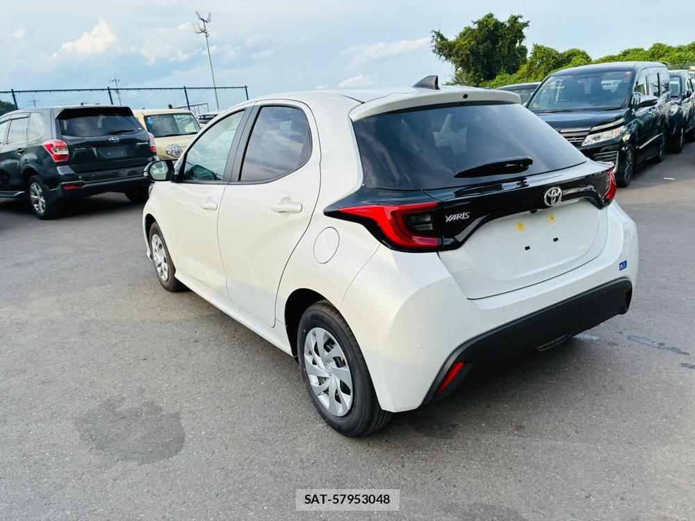 Toyota YARIS 2026-07 8544512-2