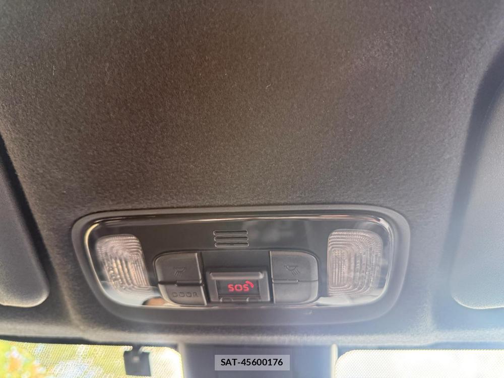 Toyota YARIS 2020-09 1797343-35