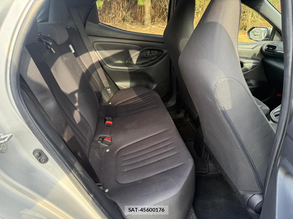 Toyota YARIS 2020-09 1797343-8