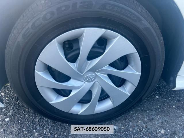 Toyota YARIS 2022-02 8629989-3