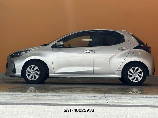 Toyota YARIS 2021-05 8629998-14