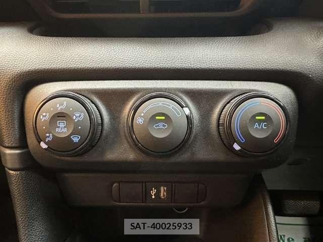 Toyota YARIS 2021-05 8629998-5