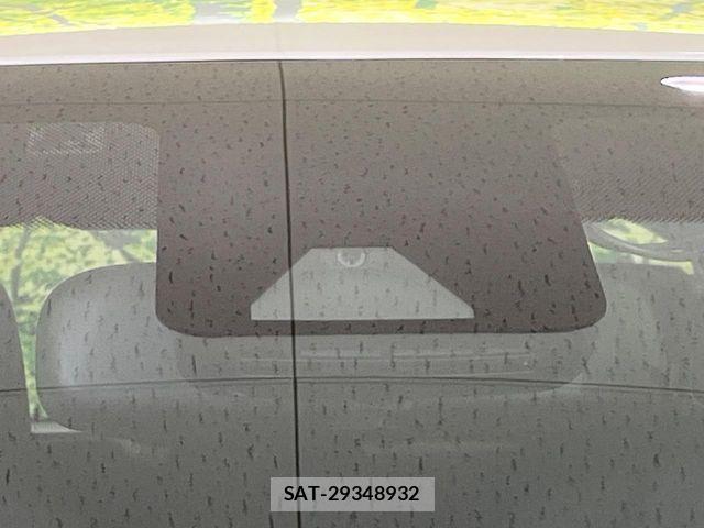 Toyota YARIS 2021-12 8630001-2