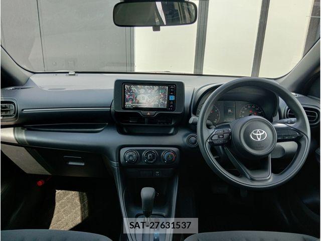 Toyota YARIS 2025-11 8629990-10