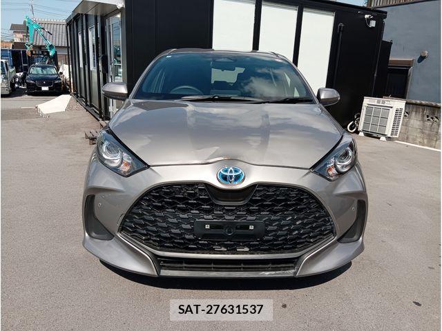 Toyota YARIS 2025-11 8629990-1