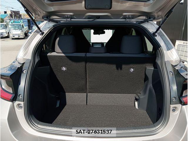 Toyota YARIS 2025-11 8629990-22