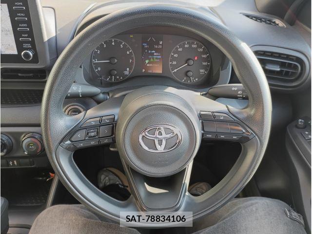 Toyota YARIS 2021-08 8662638-12
