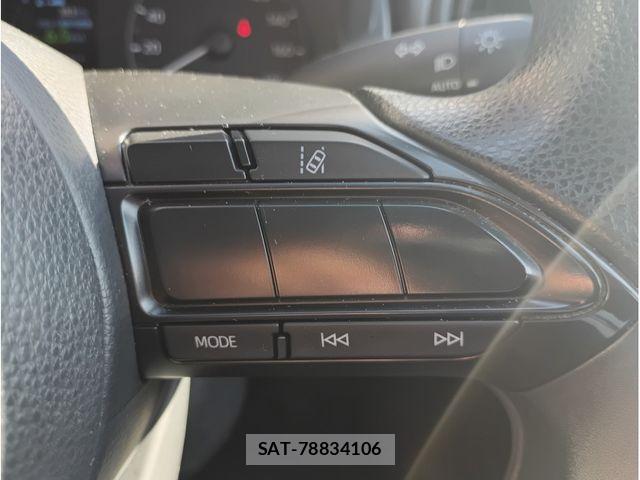 Toyota YARIS 2021-08 8662638-15