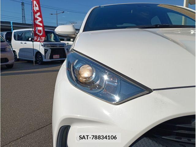 Toyota YARIS 2021-08 8662638-21