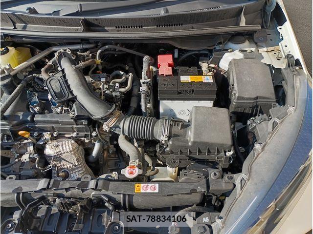Toyota YARIS 2021-08 8662638-26