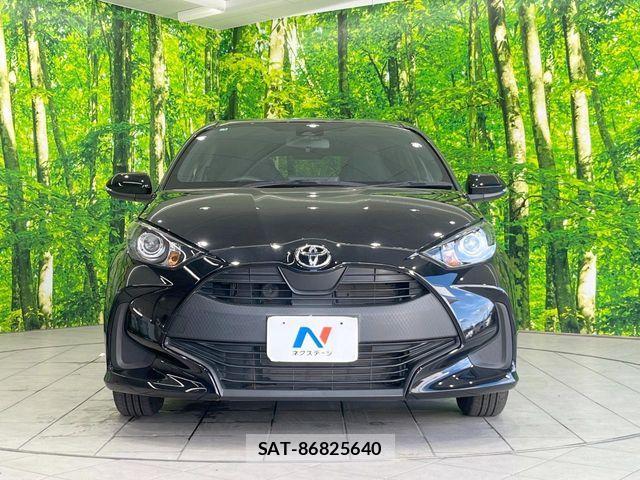 Toyota YARIS 2023-03 8667213-13