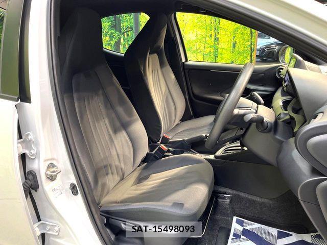 Toyota YARIS 2024-07 8662634-7