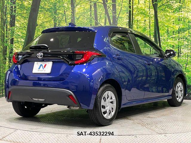 Toyota YARIS 2024-02 8662636-17