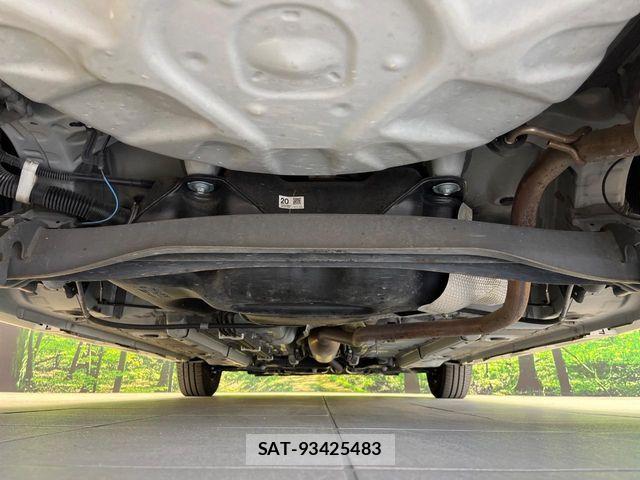 Toyota YARIS 2021-07 8662637-18