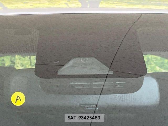 Toyota YARIS 2021-07 8662637-4