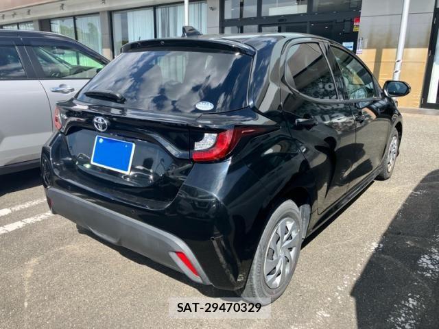 Toyota YARIS 2020-10 8662635-3