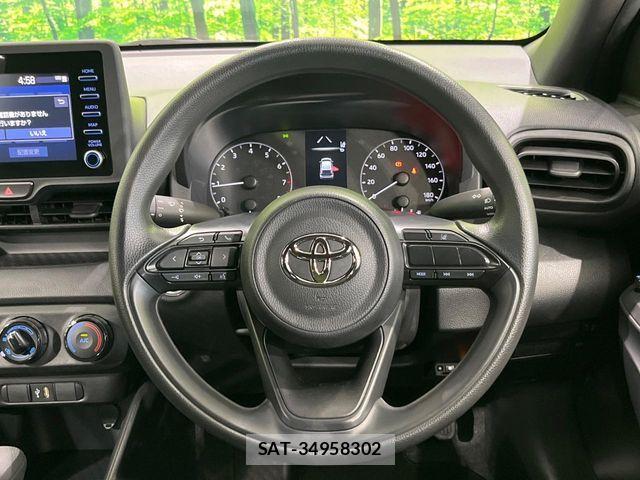Toyota YARIS 2023-03 8687002-10