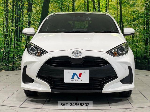 Toyota YARIS 2023-03 8687002-13