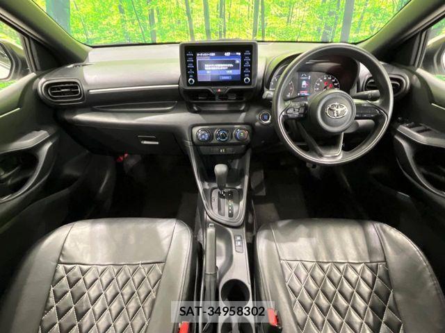 Toyota YARIS 2023-03 8687002-1
