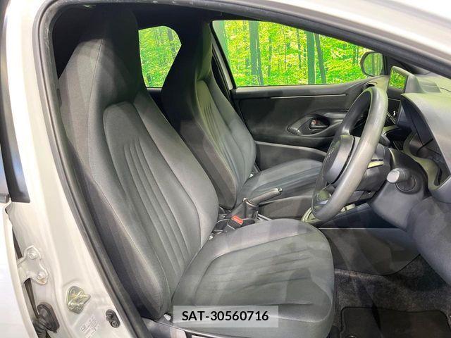 Toyota YARIS 2024-05 8687005-9