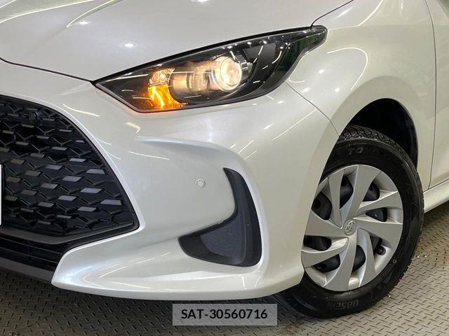 Toyota YARIS 2024-05 8687005-12