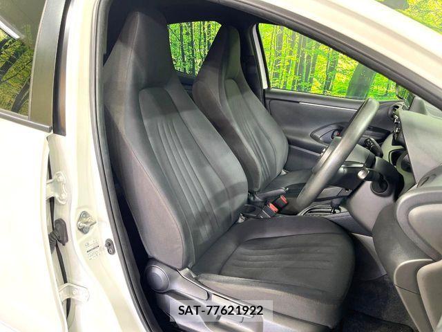 Toyota YARIS 2021-08 8687008-9