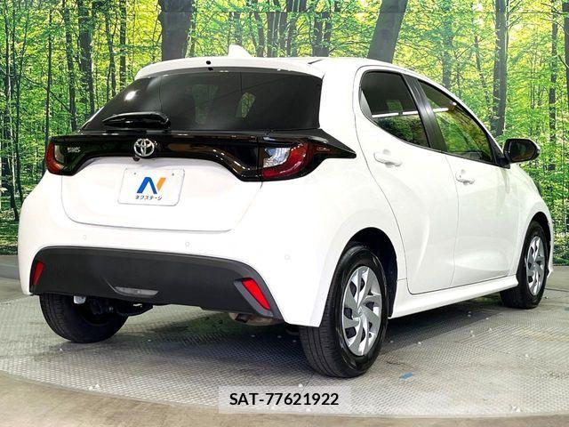 Toyota YARIS 2021-08 8687008-15