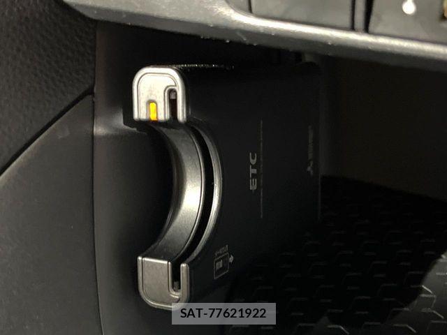 Toyota YARIS 2021-08 8687008-5