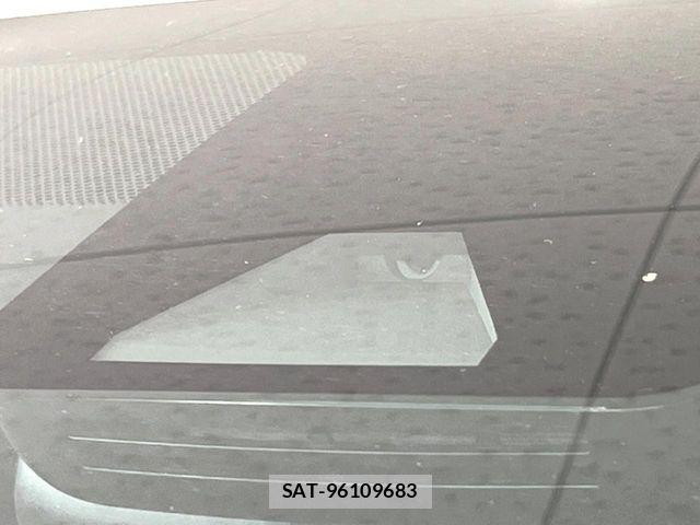 Toyota YARIS 2021-08 8687007-4