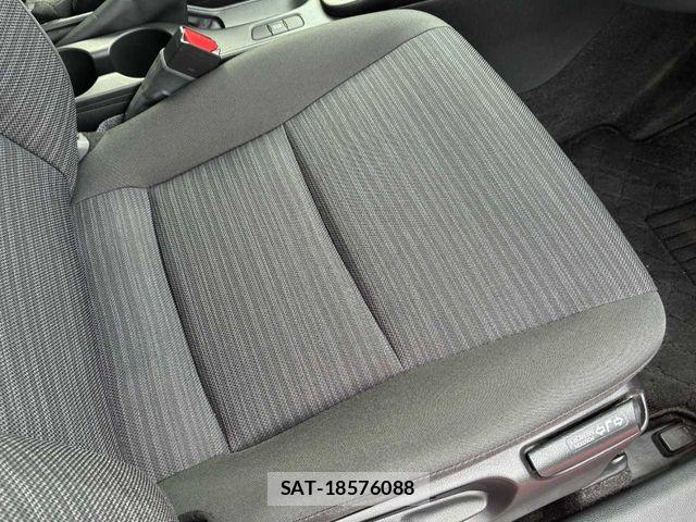 Toyota YARIS 2020-05 8687001-24