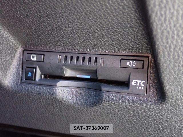 Toyota YARIS 2021-07 8747085-10