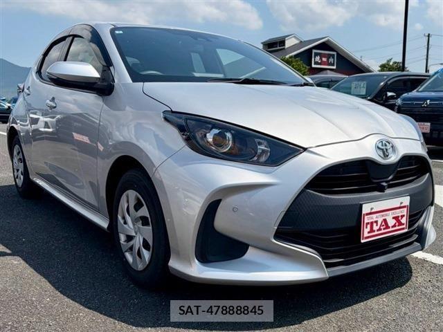 Toyota YARIS 2022-03 8747086-23